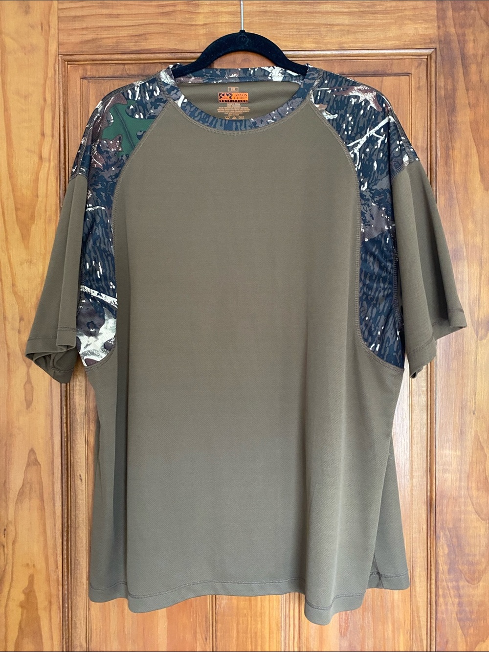 Men's Brown Short Sleeve Tee with Camo Accents